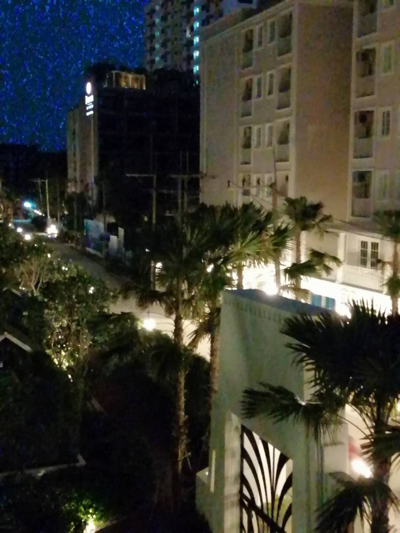 ขายคอนโดพัทยา บางแสน ชลบุรี สัตหีบ : 🔥ขายด่วน🔥แกรนด์ ฟลอริด้า บีชฟร้อนท์ คอนโด รีสอร์ท พัทยา ใกล้หาดจอมเทียน วิวสระน้ำ โซน G  (ราคาต่อรองกันได้)