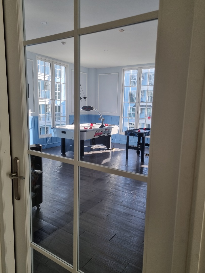 ขายคอนโดพัทยา บางแสน ชลบุรี สัตหีบ : 🔥ขายด่วน🔥แกรนด์ ฟลอริด้า บีชฟร้อนท์ คอนโด รีสอร์ท พัทยา ใกล้หาดจอมเทียน วิวสระน้ำ โซน G  (ราคาต่อรองกันได้)