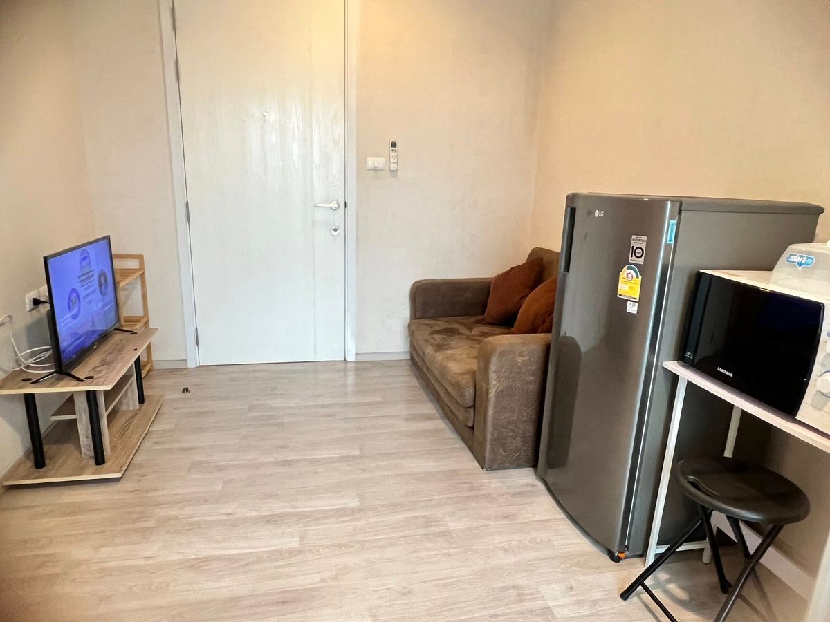 For RentCondoNonthaburi, Bang Yai, Bangbuathong : Central Station Condo Rental Phence 1, 24 sq.m., Floor 14 (with washing machines)