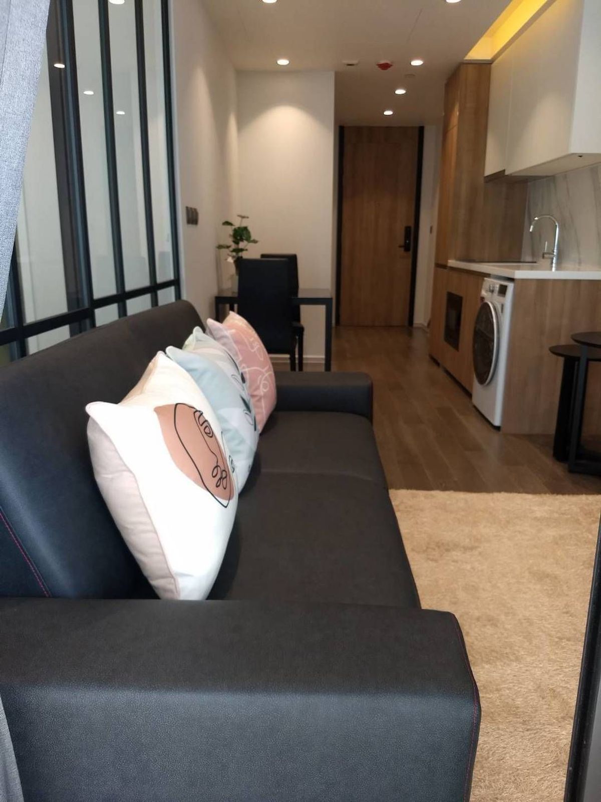 ให้เช่าคอนโดสุขุมวิท อโศก ทองหล่อ : Condo for rent :  Muniq Sukhumvit 23  🐶เลี้ยงสัตว์ได้  (Rt-01) 