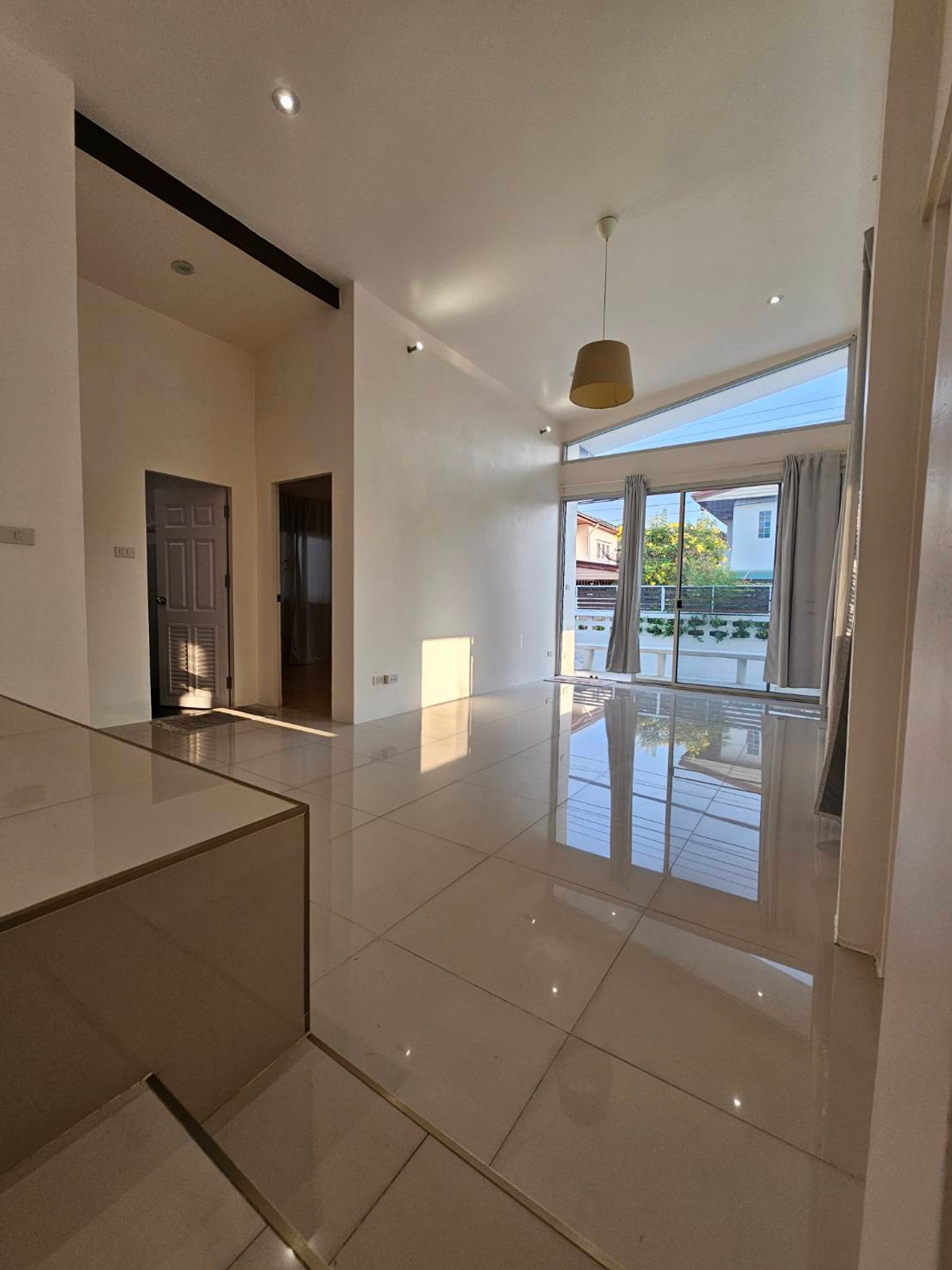 ให้เช่าบ้านเกษตรศาสตร์ รัชโยธิน : บ้านเดี่ยว ใกล้ ม.เกษตร บางเขน ออกได้หลายซอยมาก 3 ห้องนอน 2ห้องน้ำ