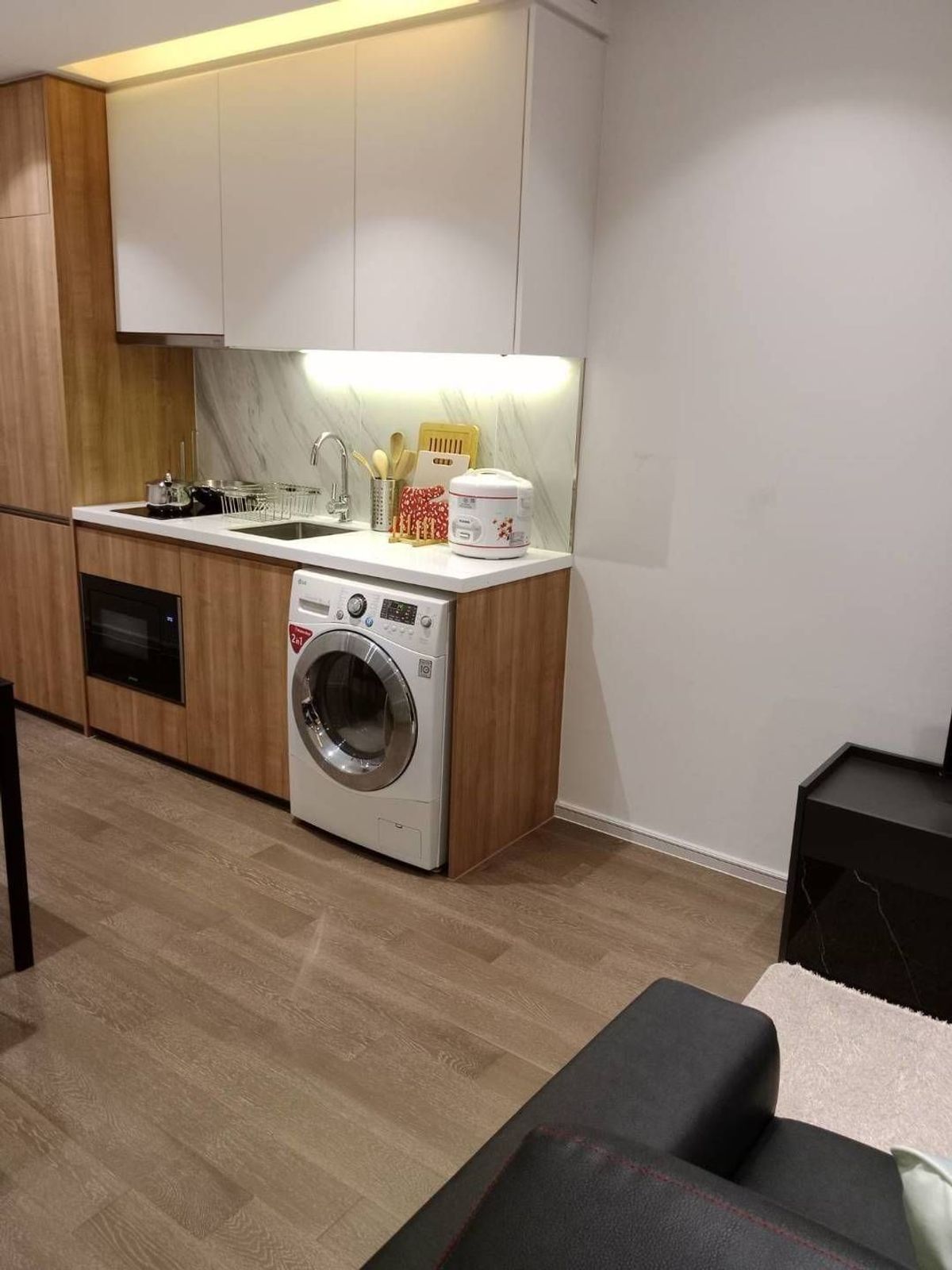 ให้เช่าคอนโดสุขุมวิท อโศก ทองหล่อ : Condo for rent :  Muniq Sukhumvit 23  🐶เลี้ยงสัตว์ได้  (Rt-01) 