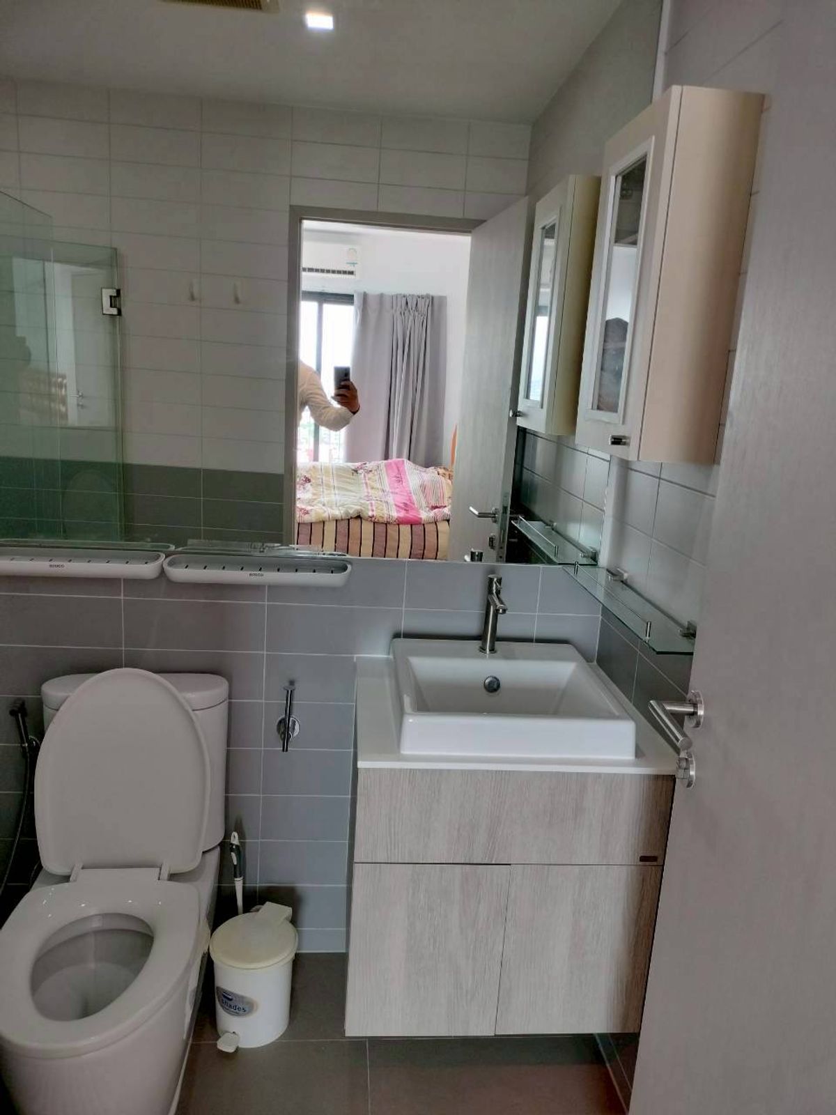 For RentCondoWongwianyai, Charoennakor : !! Beautiful room for rent IDEO Mobi Sathorn BTS, Thonburi