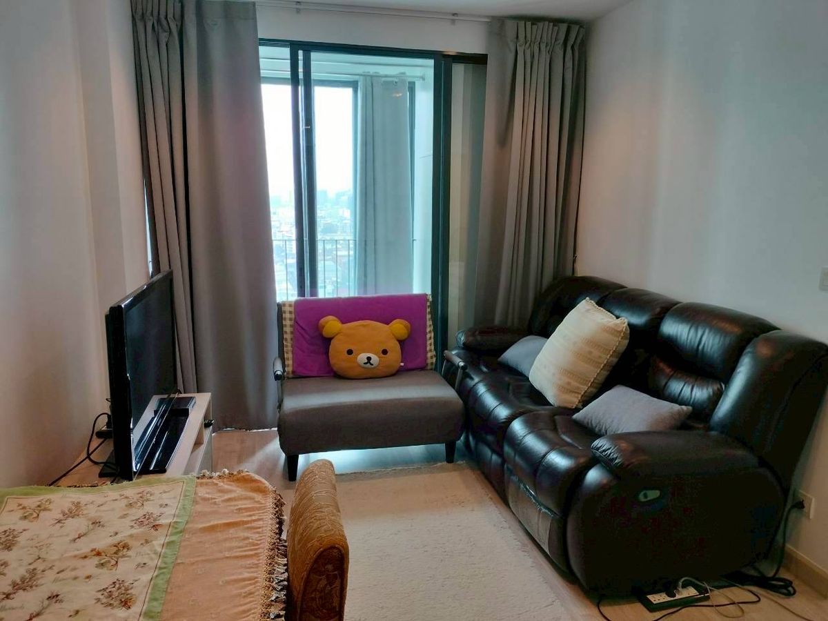 For RentCondoWongwianyai, Charoennakor : !! Beautiful room for rent IDEO Mobi Sathorn BTS, Thonburi