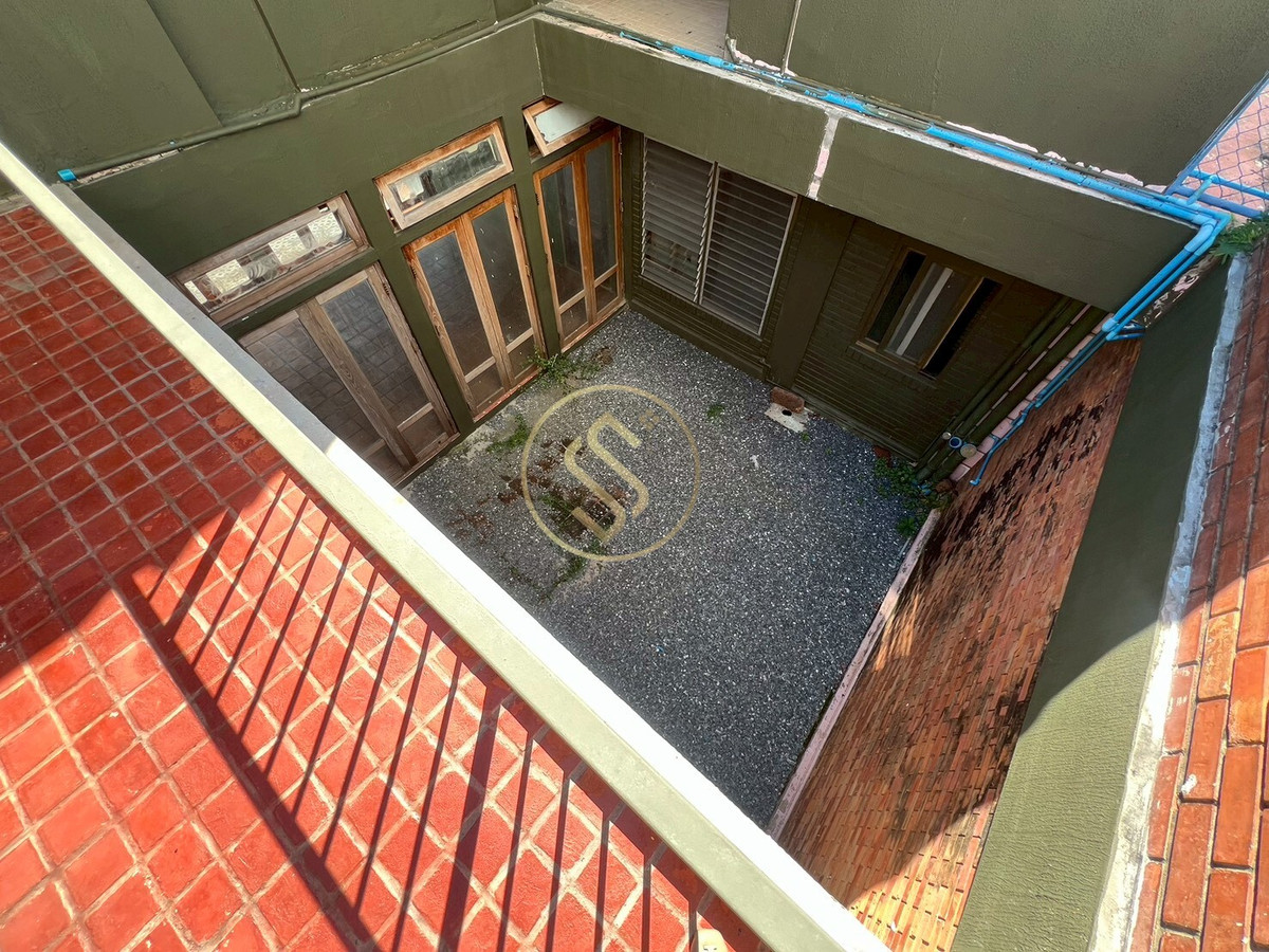 ให้เช่าบ้านสะพานควาย จตุจักร : ให้เช่าบ้านเดี่ยว 2 ชั้น ติดถนนประติพัทธ์ บ้านเดี่ยวดีไซน์สวย มีเอกลักษณ์ ตรงข้ามร้านพริกหยวก ติดถนนประดิพัทธ์ 