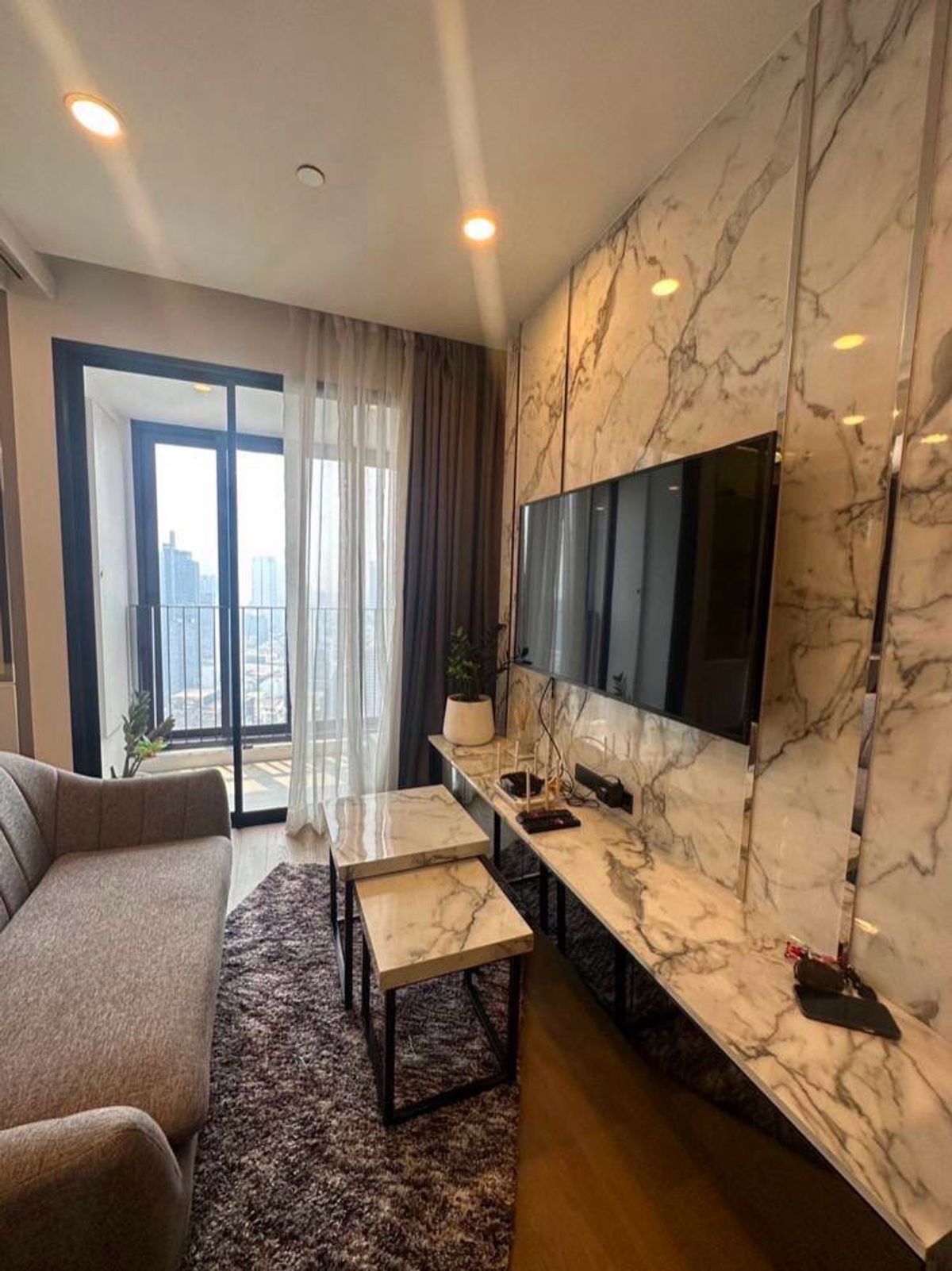 ขายคอนโดสยาม จุฬา สามย่าน : Ashton Chula Silom【𝐒𝐄𝐋𝐋 & 𝐑𝐄𝐍𝐓】🔥ดีไซน์หรูแบบไพรเวท เงียบสงบในห้องที่ออกแบบมาอย่างตั้งใจ🔥  ติดต่อไลน์ไอดี: @hacondo