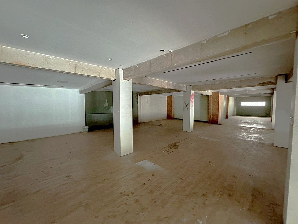 For RentShop HouseRama9, Petchburi, RCA : Commercial building, 5 units, walking distance to Airport Link ** NO CO-AGENT ** 