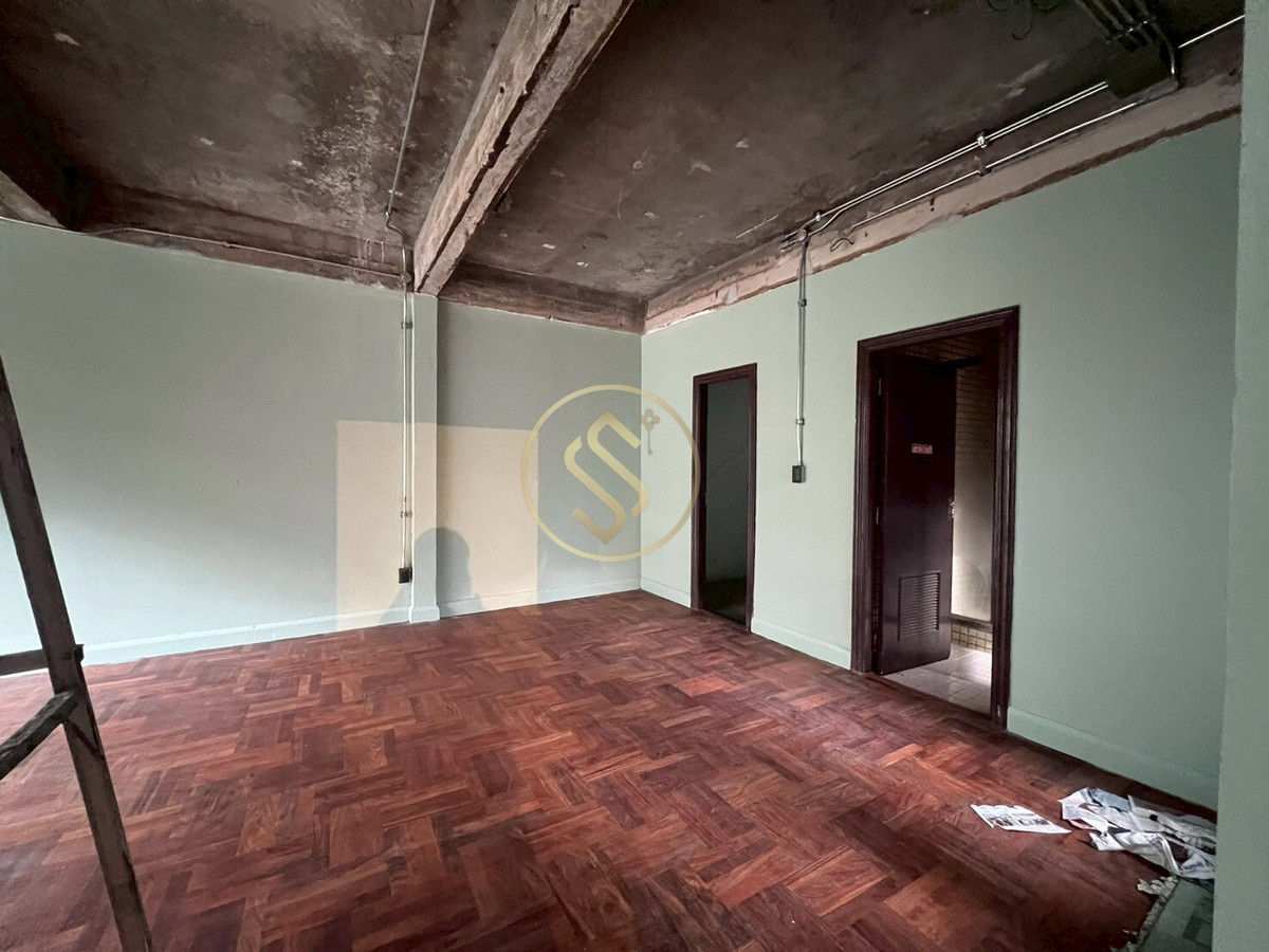 ให้เช่าบ้านสะพานควาย จตุจักร : ให้เช่าบ้านเดี่ยว 2 ชั้น ติดถนนประติพัทธ์ บ้านเดี่ยวดีไซน์สวย มีเอกลักษณ์ ตรงข้ามร้านพริกหยวก ติดถนนประดิพัทธ์ 