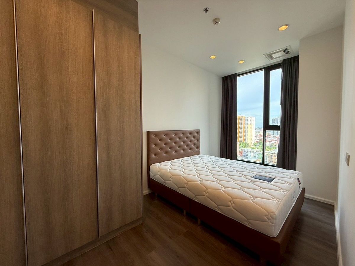 For RentCondoOnnut, Udomsuk : For RENT: WHIZDOM Essence Condominium (BTS PUNNAWITHI) (RT-01)