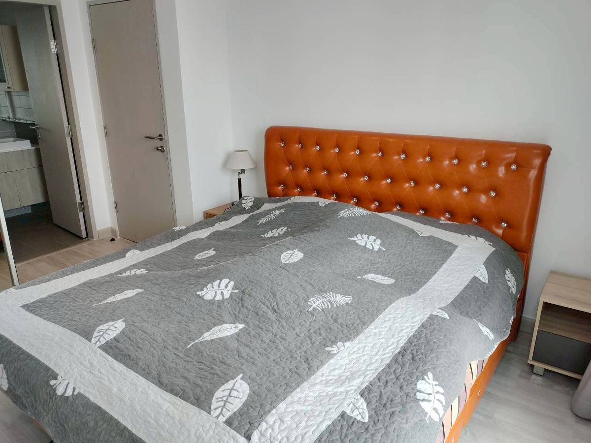 For RentCondoWongwianyai, Charoennakor : !! Beautiful room for rent IDEO Mobi Sathorn BTS, Thonburi