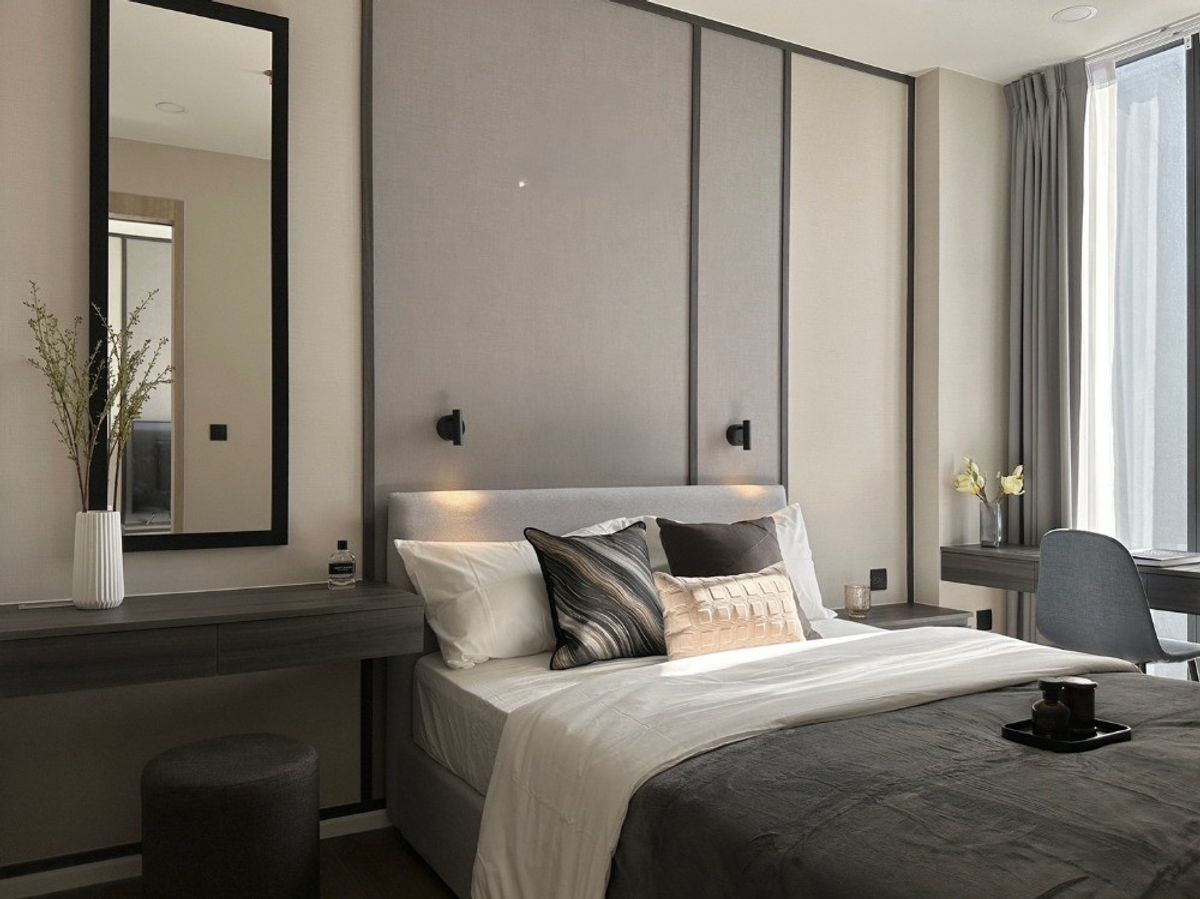 For RentCondoSiam Paragon ,Chulalongkorn,Samyan : Cooper Siam【𝐑𝐄𝐍𝐓】🔥Modern loft with dark tones, cool and stylish, yet still offering a luxurious feel🔥  Contact Line ID: @hacondo