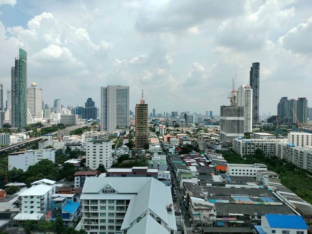 For RentCondoWongwianyai, Charoennakor : !! Beautiful room for rent IDEO Mobi Sathorn BTS, Thonburi