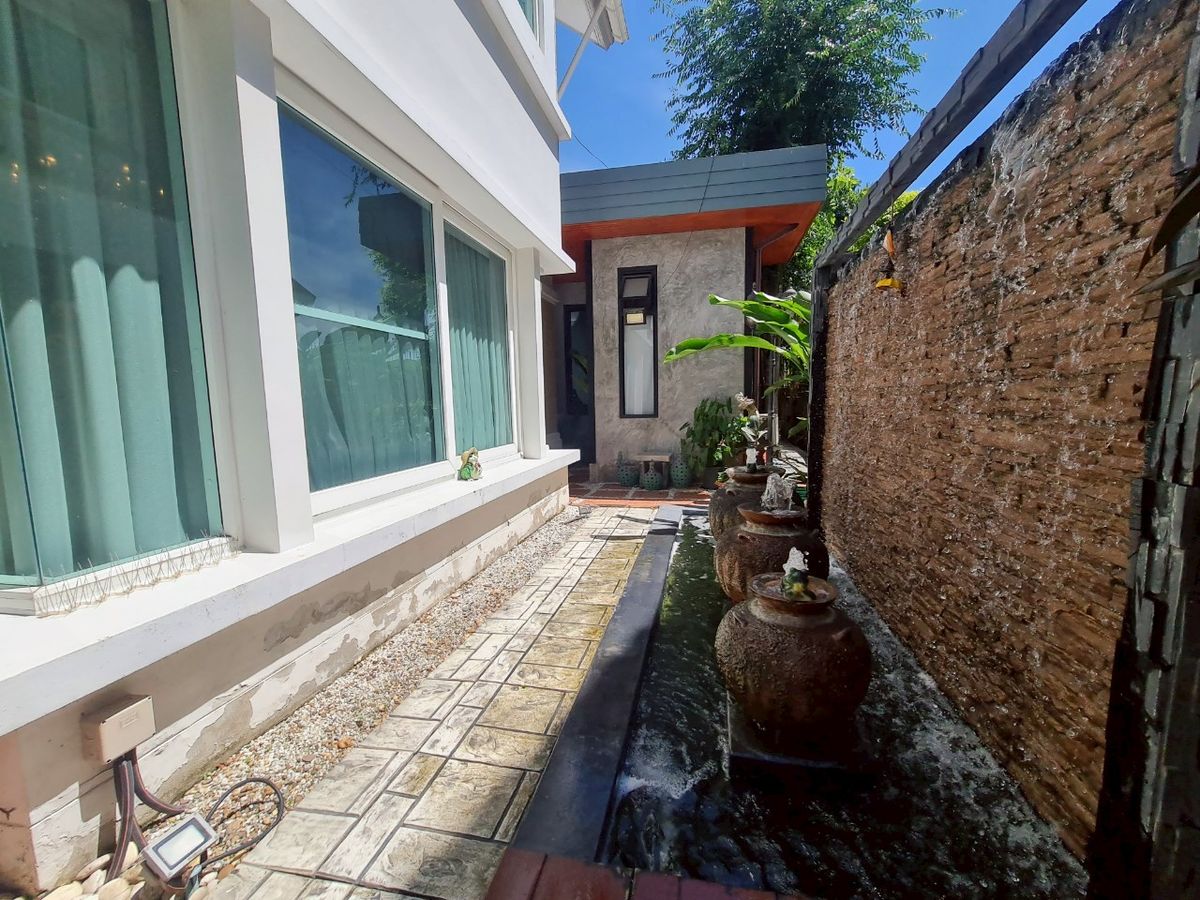 For SaleHouseRattanathibet, Sanambinna : Luxury single-style house for sale, Luxury Luxury Project, Ratchaphruek-Rattanathibet 2, with a certified house Very beautiful condition