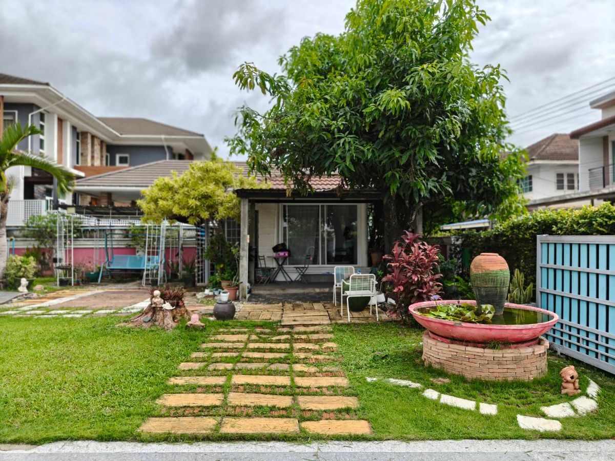 ขายบ้านเชียงใหม่ : ขายบ้านพร้อมที่ดินแปลงสวย 160 ตารางวา ทำเลทอง ใจกลางเชียงใหม่