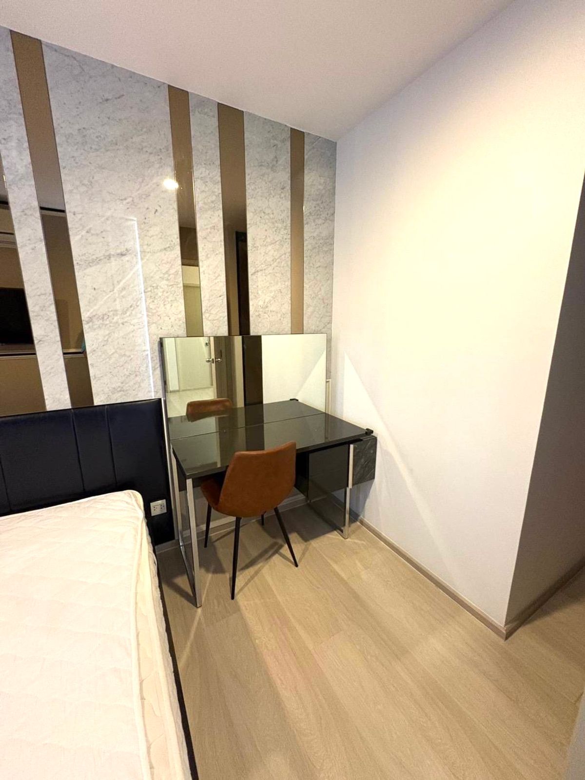 ขายคอนโดพระราม 9 เพชรบุรีตัดใหม่ RCA : 🔥 ขายด่วน 🔥 ถูกสุด ยังใหม่มาก เลเอาท์สวย ห้องสวย ตรงปก ห้องมุม กว้าง Call 0619824959