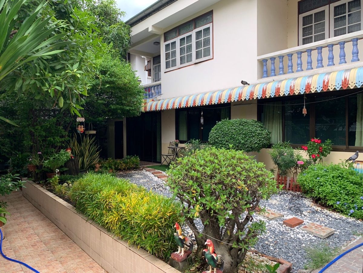 ขายที่ดินอารีย์ อนุสาวรีย์ : ขายบ้าน + อพาร์ตเมนต์ พร้อมที่ดิน พหลโยธิน67 บางเขน กทม. ใกล้สถานีรถไฟฟ้าสีเขียว (สายหยุด)