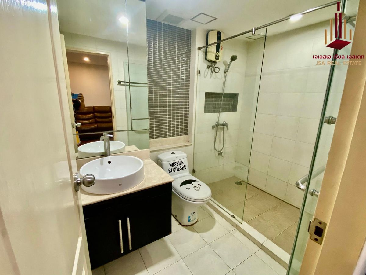 For RentCondoSukhumvit, Asoke, Thonglor : ✨ For Rent: The Niche Sukhumvit 49 Condo ✨ 💰 ONLY 23,000 THB/Month