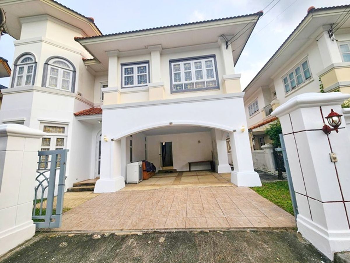 For RentHousePathum Thani,Rangsit, Thammasat : Mansion for sale-rent 2-story detached house Rangsit Khlong3 4bed intersection. Future Park Rangsit