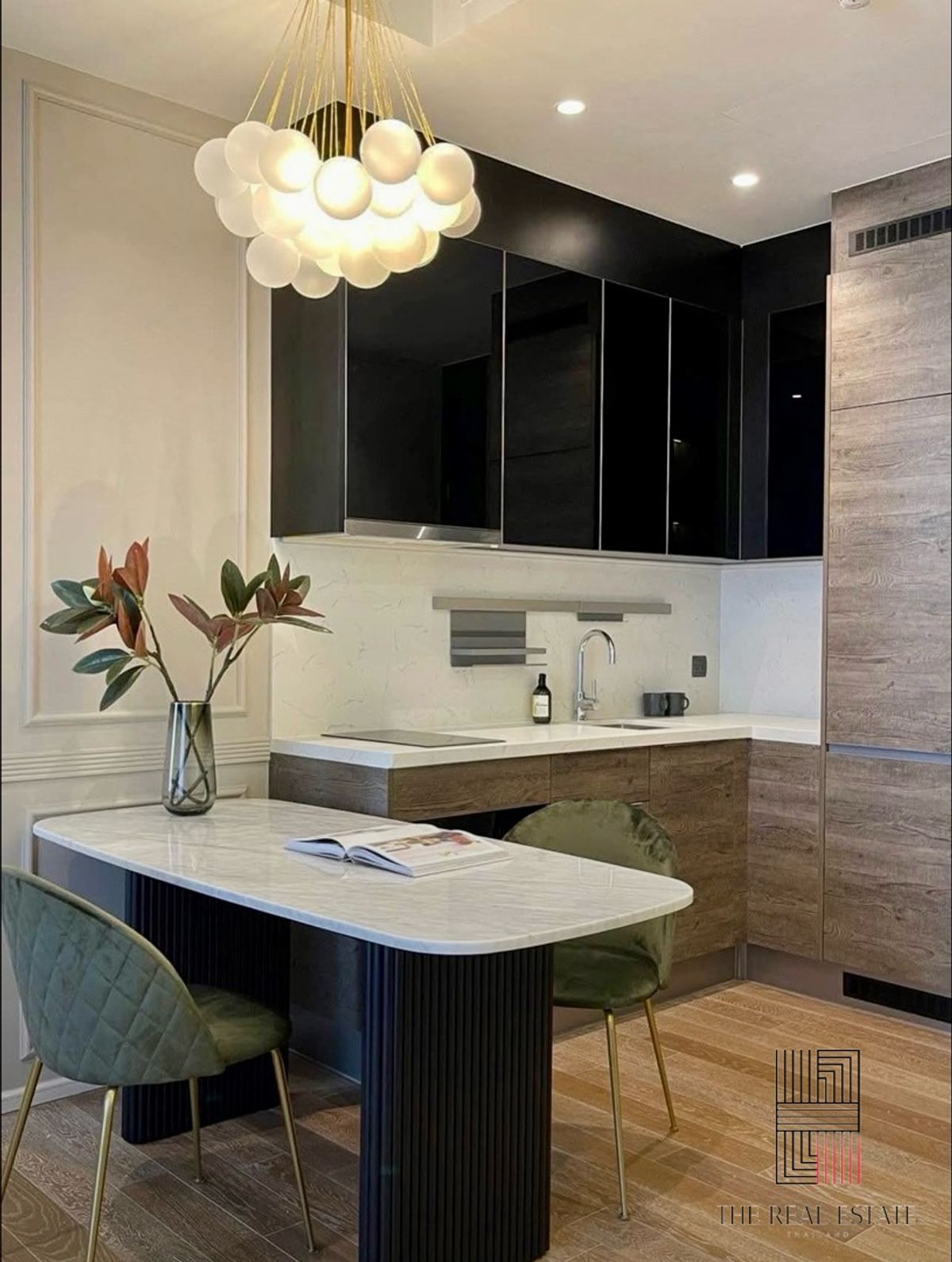 CondoWitthayu, Chidlom, Langsuan, Ploenchit : Rental and sale of MuniQ Langsuan (PET Friendly). The largest animal raising condo is the most beautiful view.