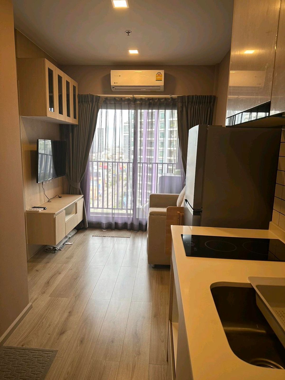 For RentCondoLadprao, Central Ladprao : For rent ✨ METRIS Ladprao ✨ near BTS Ha Yaek Lat Phrao, fully furnished and equipped with appliances