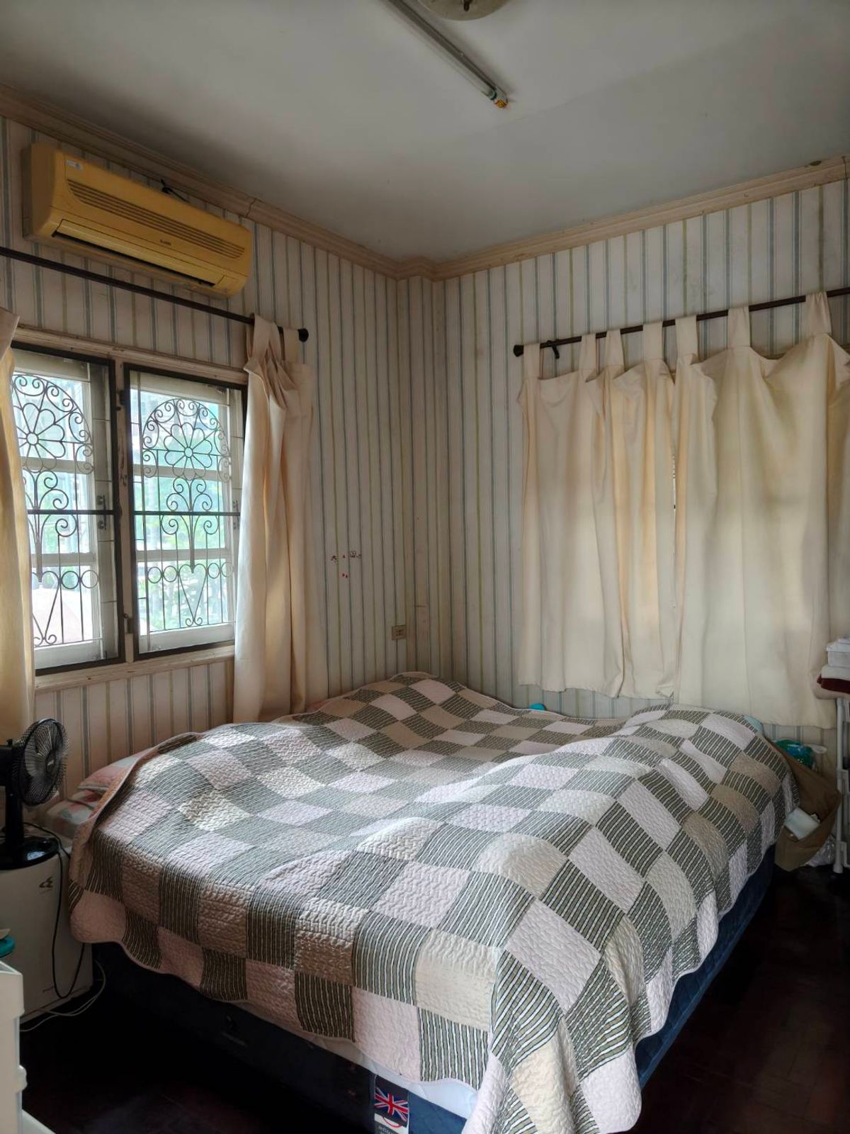 ขายบ้านเชียงใหม่ : ขายบ้านพร้อมที่ดินแปลงสวย 160 ตารางวา ทำเลทอง ใจกลางเชียงใหม่