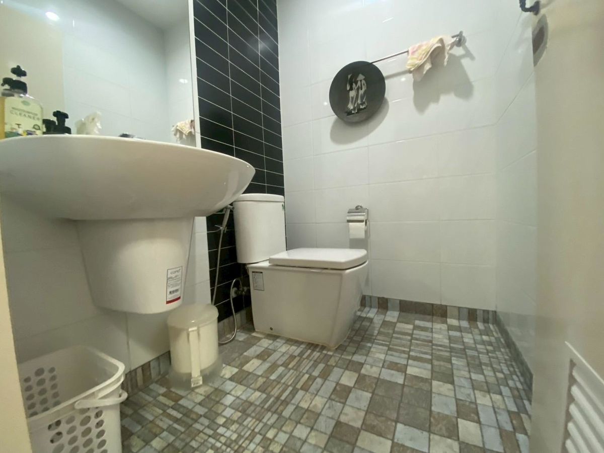 For SaleTownhomeVipawadee, Don Mueang, Lak Si : Three -story townhome for sale Signature Vibhavadi 60 project, beautiful house, good location, ready to stay