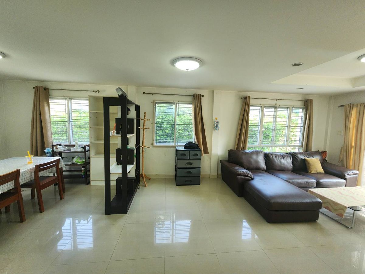 ให้เช่าบ้านแจ้งวัฒนะ เมืองทอง : ให้เช่าบ้านเดี่ยว ชวนชื่นโมดัส แจ้งวัฒนะ ใกล้ เซ็นทรัล แจ้งวัฒนะ เพียง 6 นาที