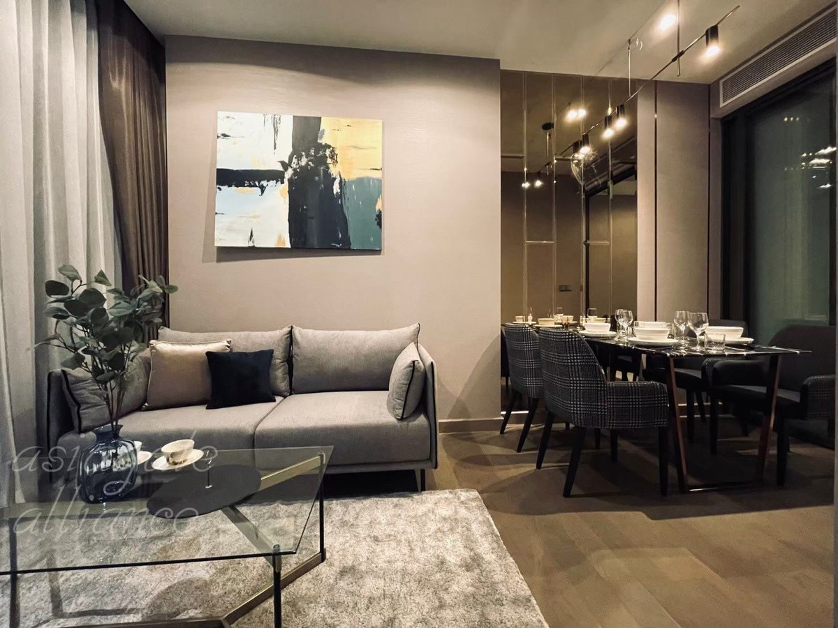 ให้เช่าคอนโดพระราม 9 เพชรบุรีตัดใหม่ RCA : NICE DECORATION -- FOR RENT 1 BEDROOM 48 SQ.M -- READY TO MOVE IN -- Call now 094-641-5974