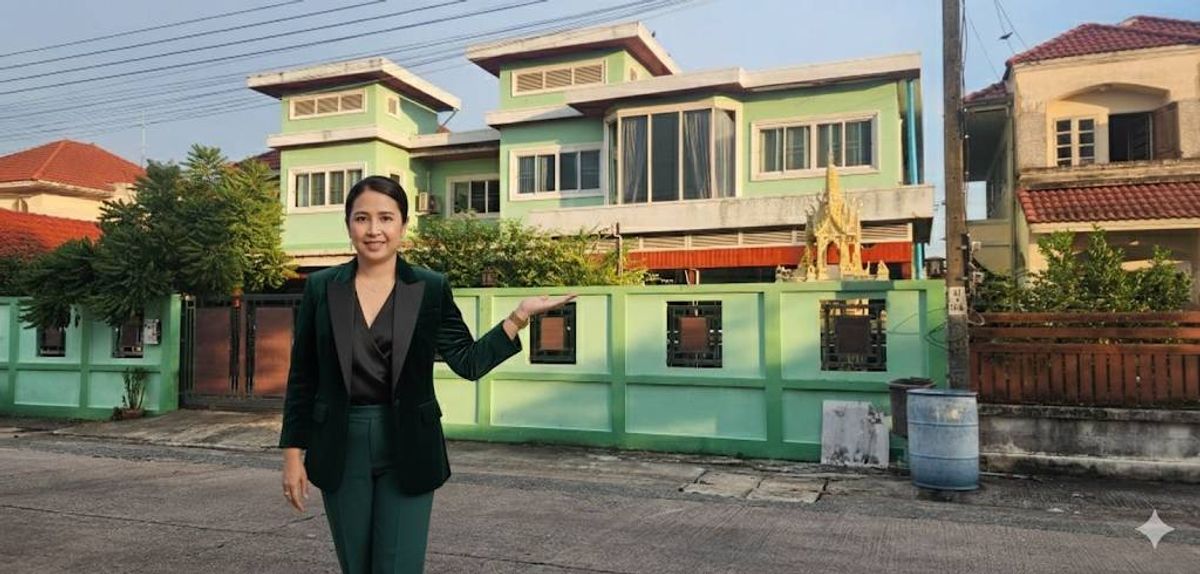 ขายบ้านมีนบุรี-ร่มเกล้า : บ้านเดี่ยวหลังใหญ่ ราคาหลังเล็ก ใกล้โรงพยาบาลรัตนประชารักษ์ ใกล้มอเตอร์เวย์