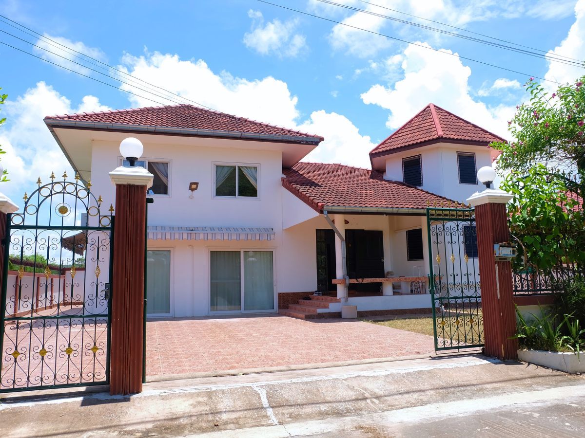 For SaleHousePattaya, Bangsaen, Chonburi : 2 storey detached house for sale, Chan Hom Village (Khao Baisri -Khao Chi Chan) Phluta Luang Subdistrict, Sattahip District