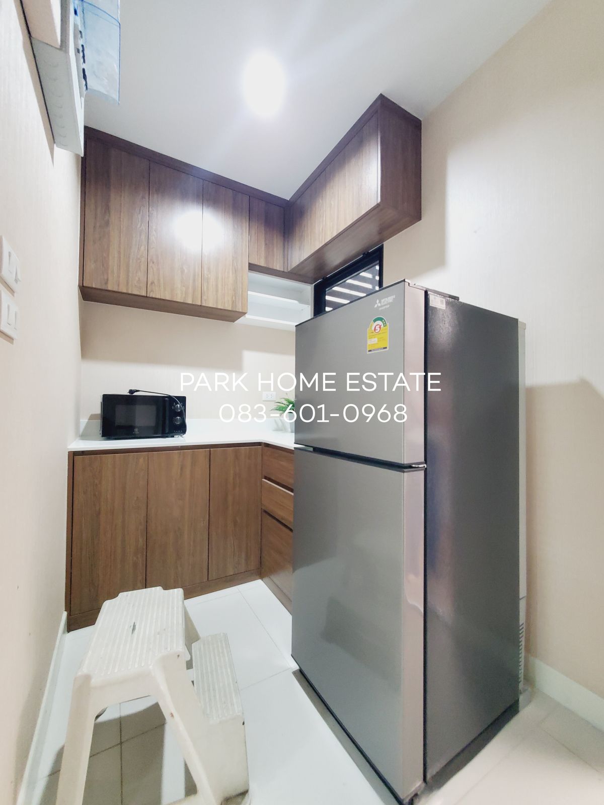 For RentTownhomeMin Buri, Romklao : Only 35,000 baht/month, 3 -story townhome, 3 bedrooms, 3 bathrooms, 2 parking spaces, 152 square meters of living space (18 square wah area)