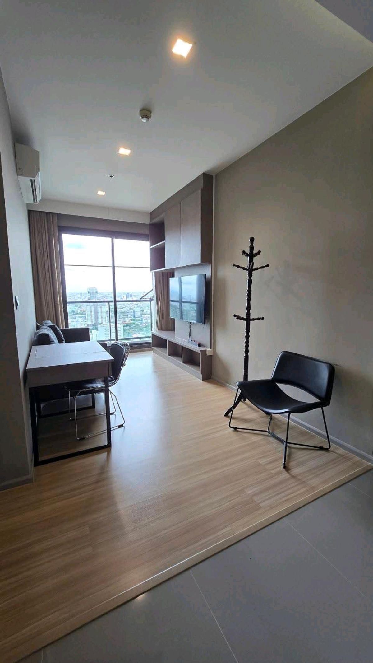 ให้เช่าคอนโดสะพานควาย จตุจักร : 🐶🐱Bedroom on Super High Floor 🐱🐶