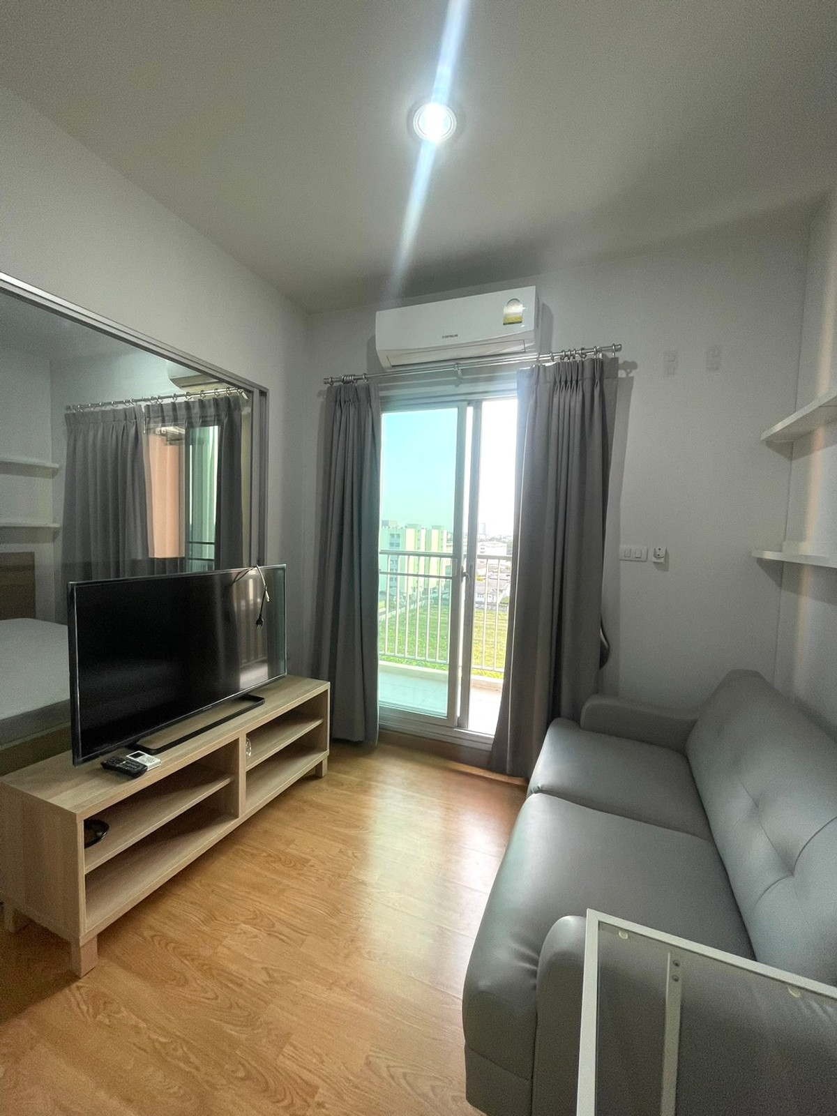 For RentCondoBang kae, Phetkasem : Rent a full room with a washing machine, The Parkland Phetkasem Condo | Two main MRT