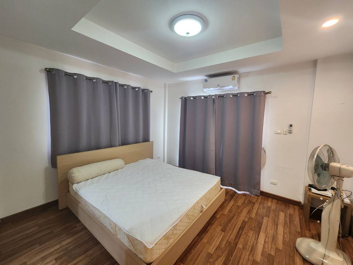 ให้เช่าบ้านแจ้งวัฒนะ เมืองทอง : ให้เช่าบ้านเดี่ยว ชวนชื่นโมดัส แจ้งวัฒนะ ใกล้ เซ็นทรัล แจ้งวัฒนะ เพียง 6 นาที