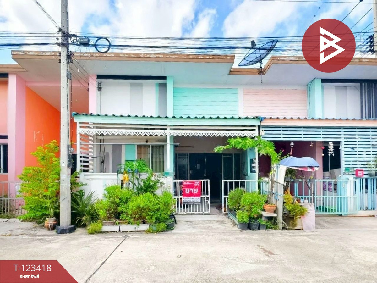 For SaleTownhomeMahachai Samut Sakhon : Townhouse for sale The Money Phanthuwong Village is ready.