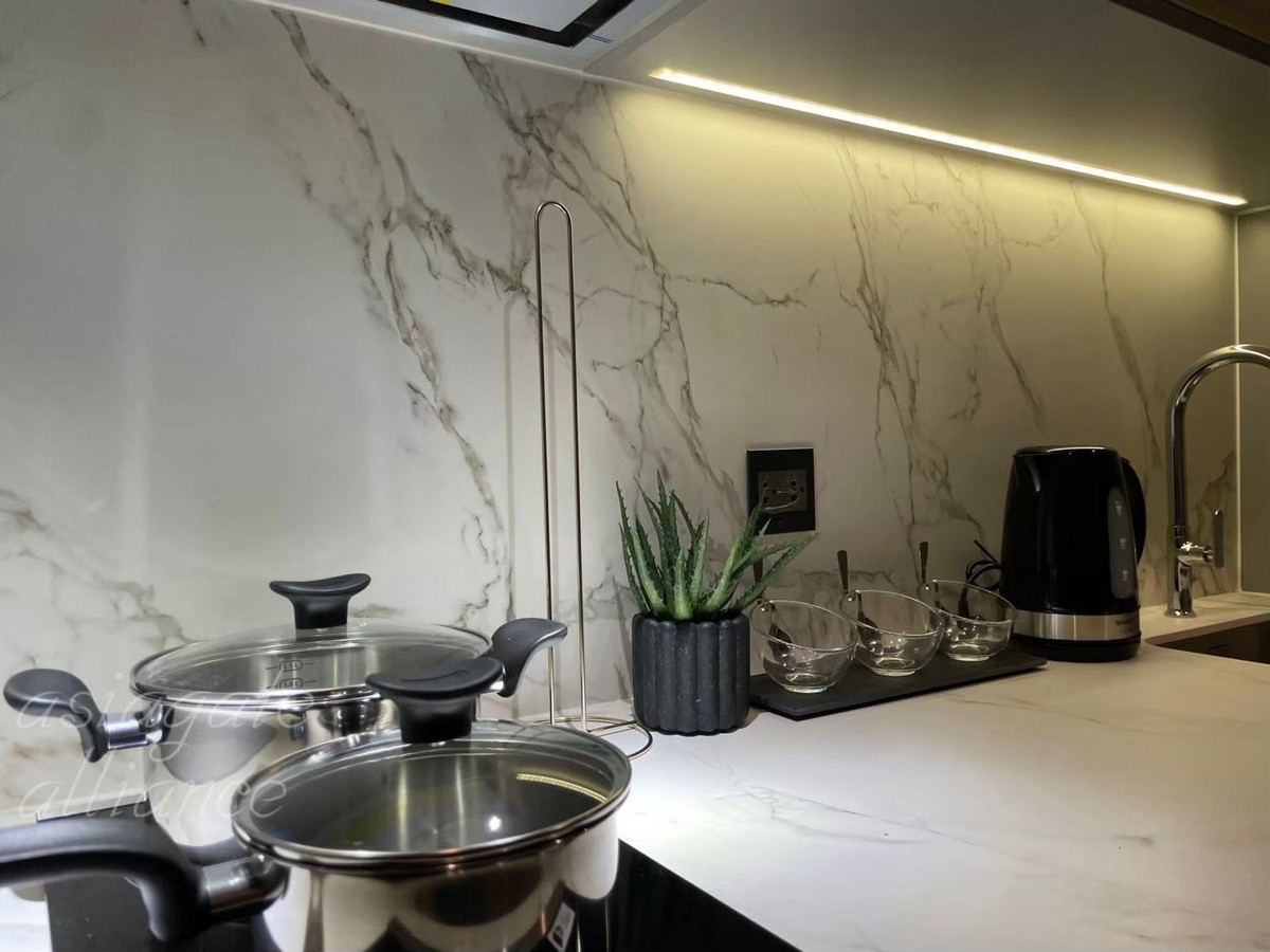 ให้เช่าคอนโดพระราม 9 เพชรบุรีตัดใหม่ RCA : NICE DECORATION -- FOR RENT 1 BEDROOM 48 SQ.M -- READY TO MOVE IN -- Call now 094-641-5974