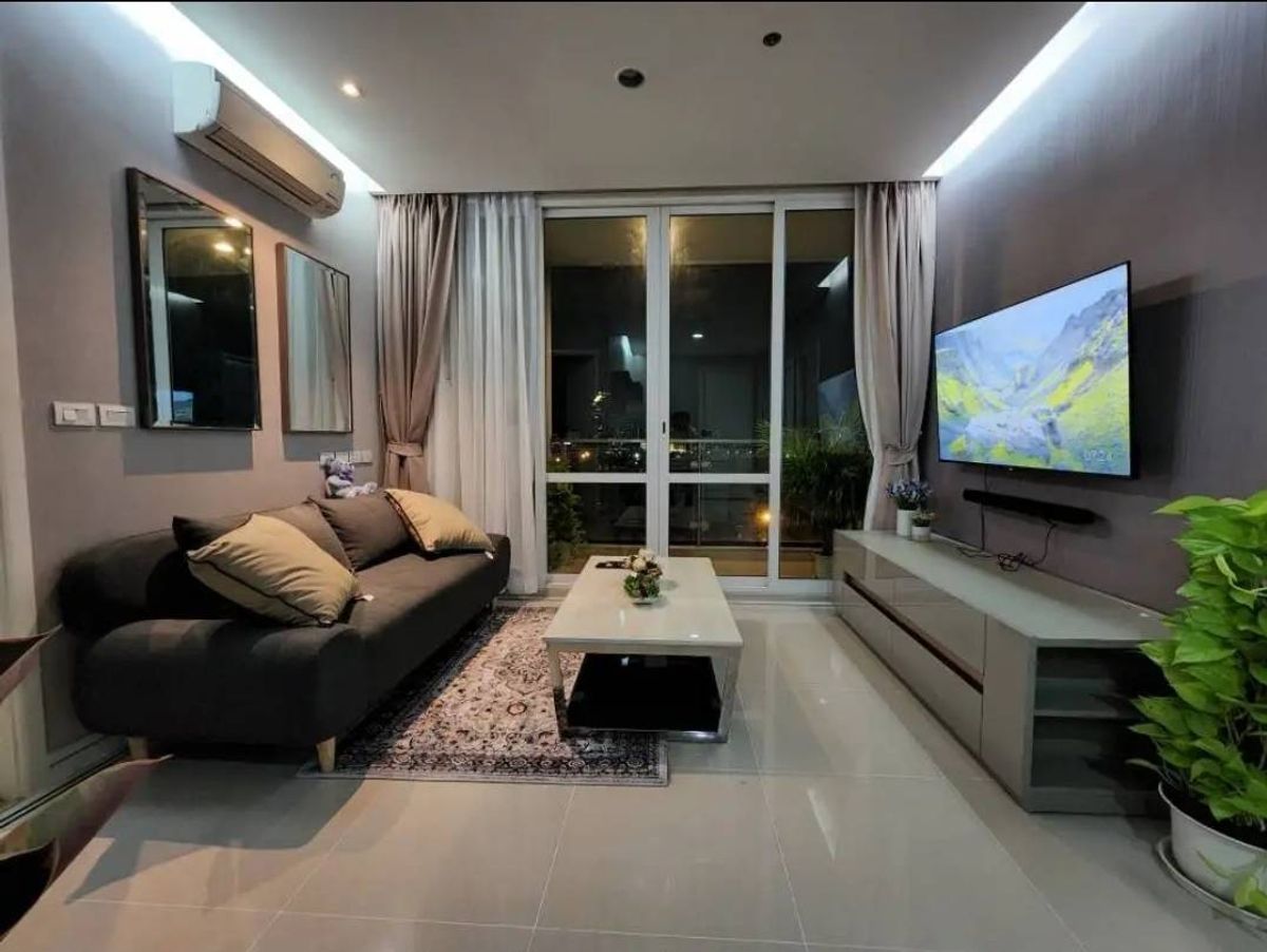 For SaleCondoRama9, Petchburi, RCA : 💥CP-8403💥 Condo for sale, beautiful room, good price, T.C. Green 👉 Add Line @wincondo