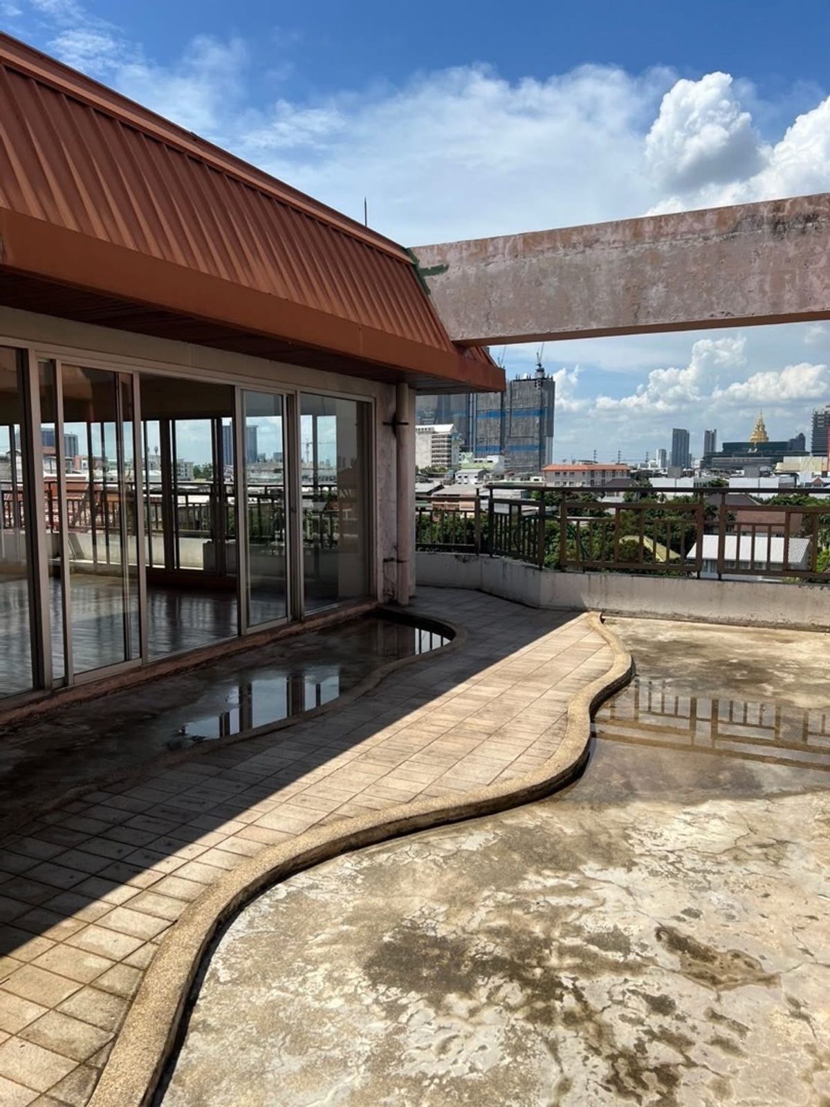 ขายคอนโดพระราม 8 สามเสน ราชวัตร : 📌ขายคอนโด บ้านสวนสุโขทัย ขนาด 871.48 Sq.m 9 ห้องนอน 12 ห้องน้ำ ราคา 80 MB ติดต่อ 086-795-9997 (จิมมี่)