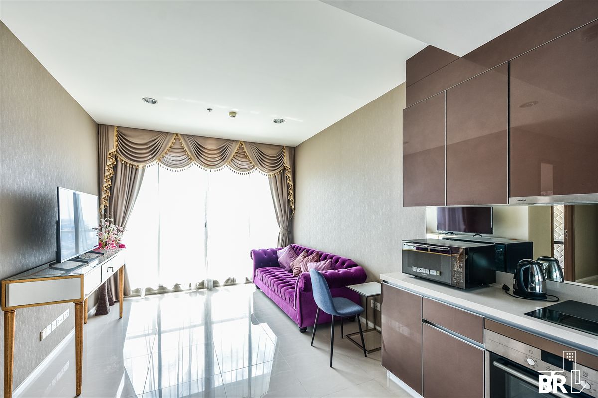 For RentCondoSathorn, Narathiwat : Ret !!!! 🔥🔥 Menam Residences 45K 🔥🔥 By Ag Ball