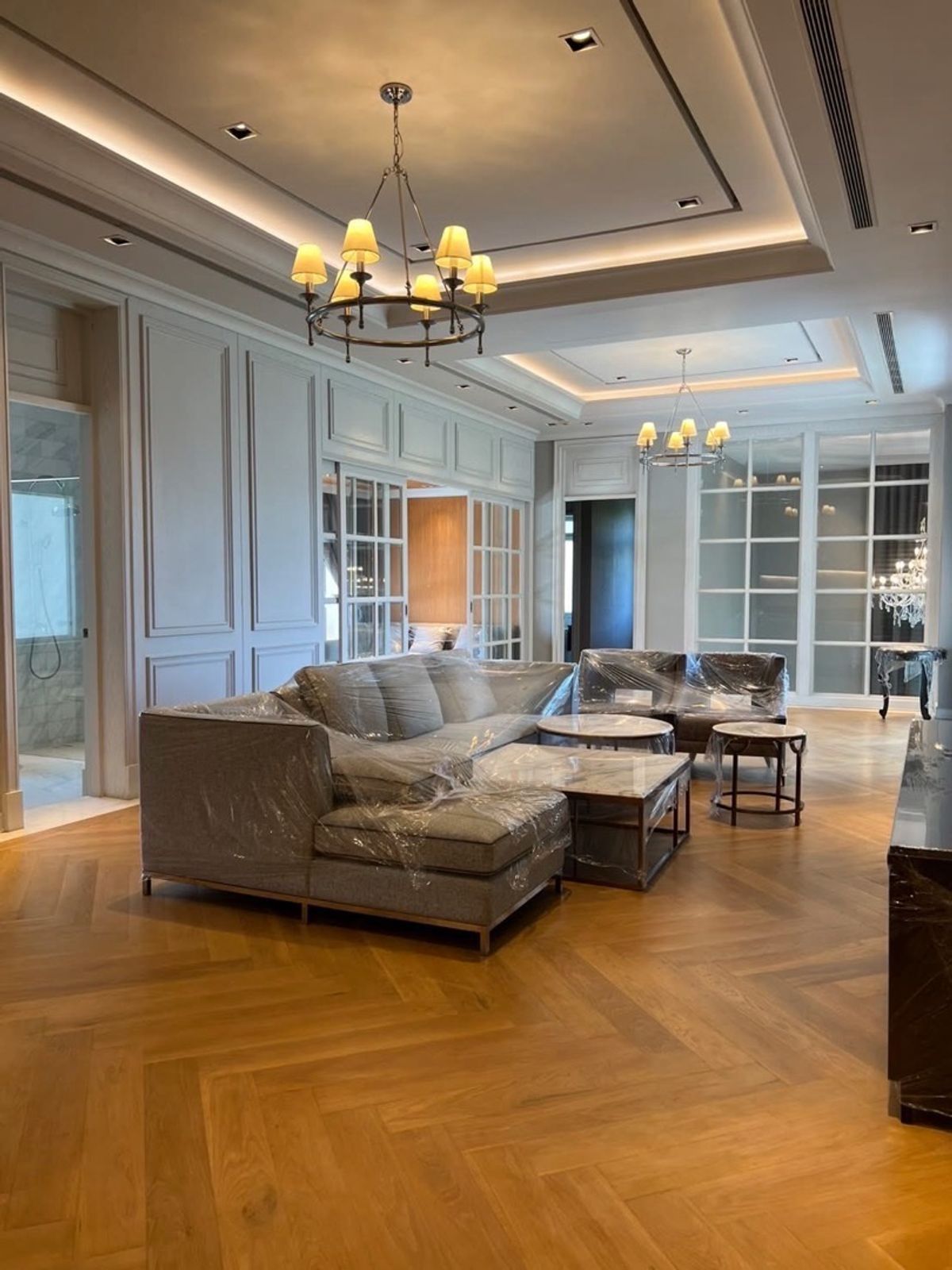 ขายบ้านเกษตร นวมินทร์ ลาดปลาเค้า : ขายบ้าน The Royal Risidence เกษตร นวมินทร์ ขนาด 1019.17 Sq.m 3 bed 6 bath ราคา 157.5 MB ติดต่อ 086-795-9997 