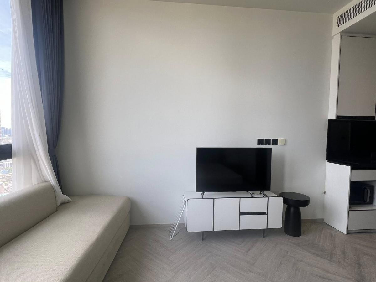 For RentCondoWongwianyai, Charoennakor : For Rent Condo , Chapter Charoennakhorn-Riverside , river view , BTS-Krung Thon Buri , Bang Lamphu Lang , Khlong San , Bangkok , CX-133703
