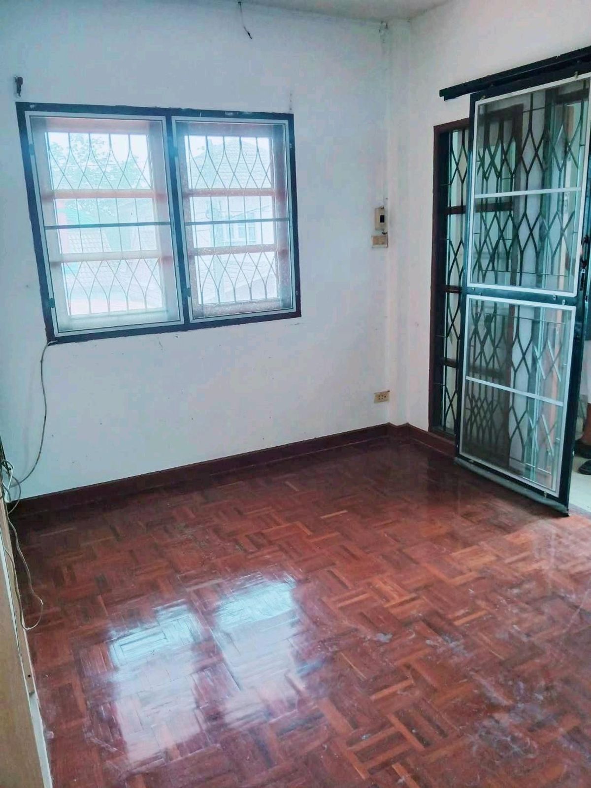 For SaleHousePhutthamonthon, Salaya : House for sale behind the corner of Preecha Phutthamonthon Sai 4, an area of ​​60 sq.w. in front of the house Project on Road 4