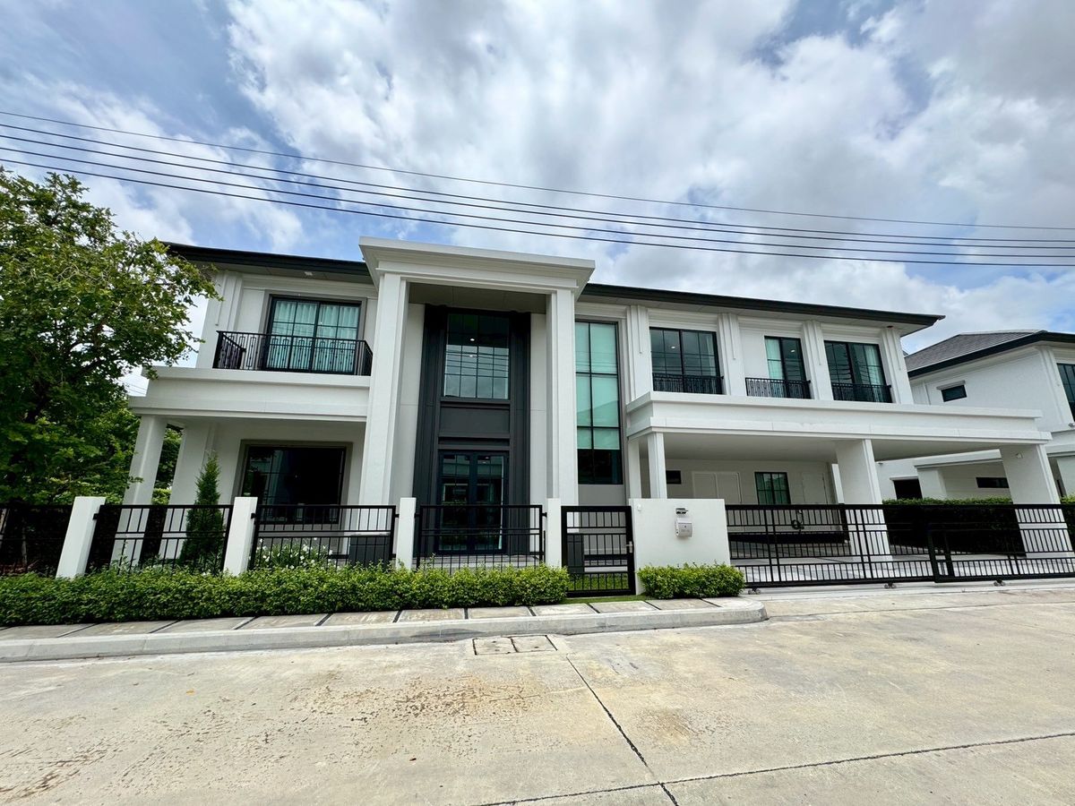 For RentHouseLadkrabang, Suwannaphum Airport : 🌟 [RENT] Detached house for rent #Near Suvarnabhumi Airport  With the largest type of furniture