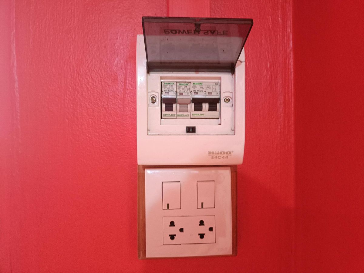 ขายกิจการโรงแรม & กิจการอพาร์ตเมนต์หัวหิน ประจวบคีรีขันธ์ : ขายด่วนกิจการรีสอร์ท 10 ห้อง ทำเลทอง หัวหิน-ปราณบุรี