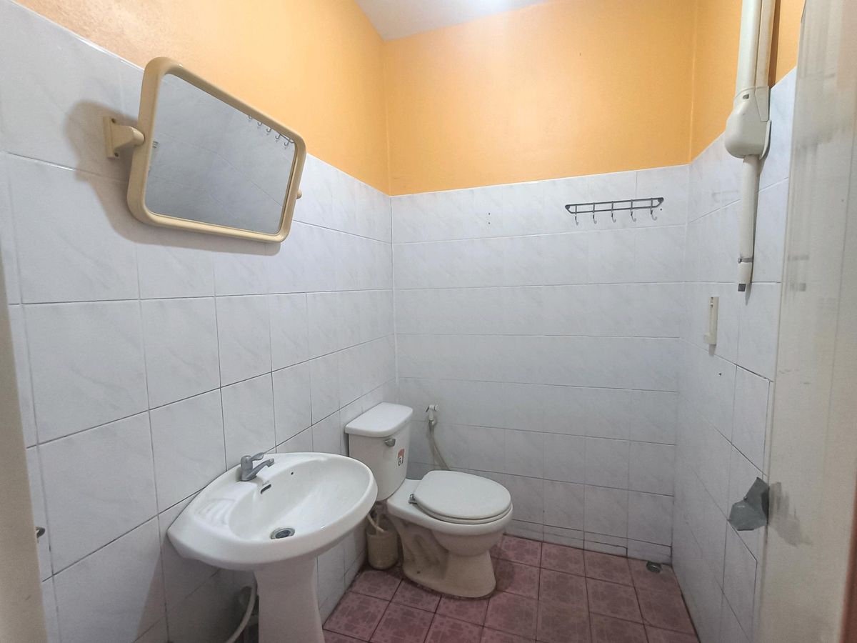 ขายกิจการโรงแรม & กิจการอพาร์ตเมนต์หัวหิน ประจวบคีรีขันธ์ : ขายด่วนกิจการรีสอร์ท 10 ห้อง ทำเลทอง หัวหิน-ปราณบุรี