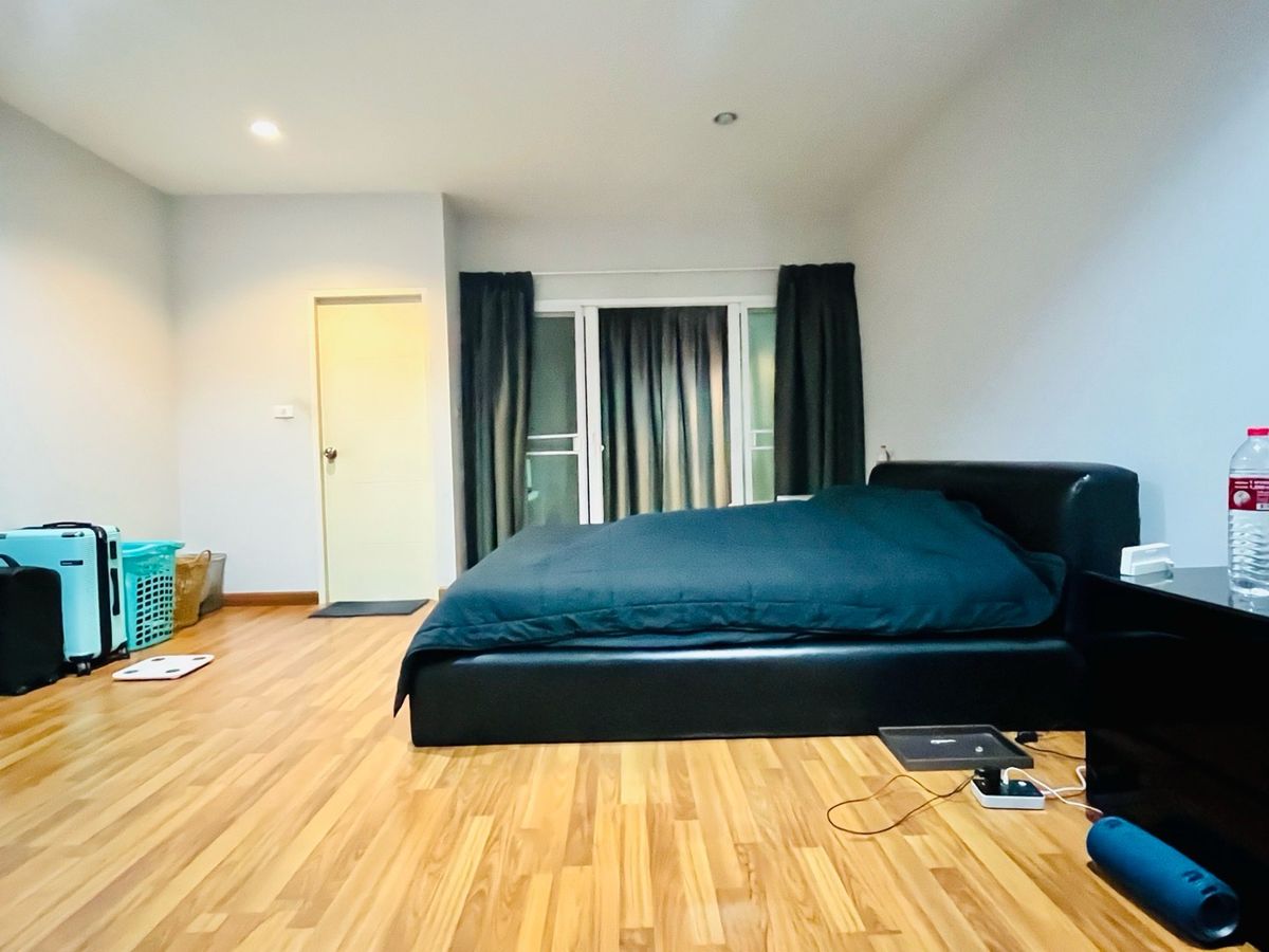 For SaleTownhomePattanakan, Srinakarin : Sell ​​Townhome, Soi Phatthanakan 44,38, EXCh. Beautiful like an angel