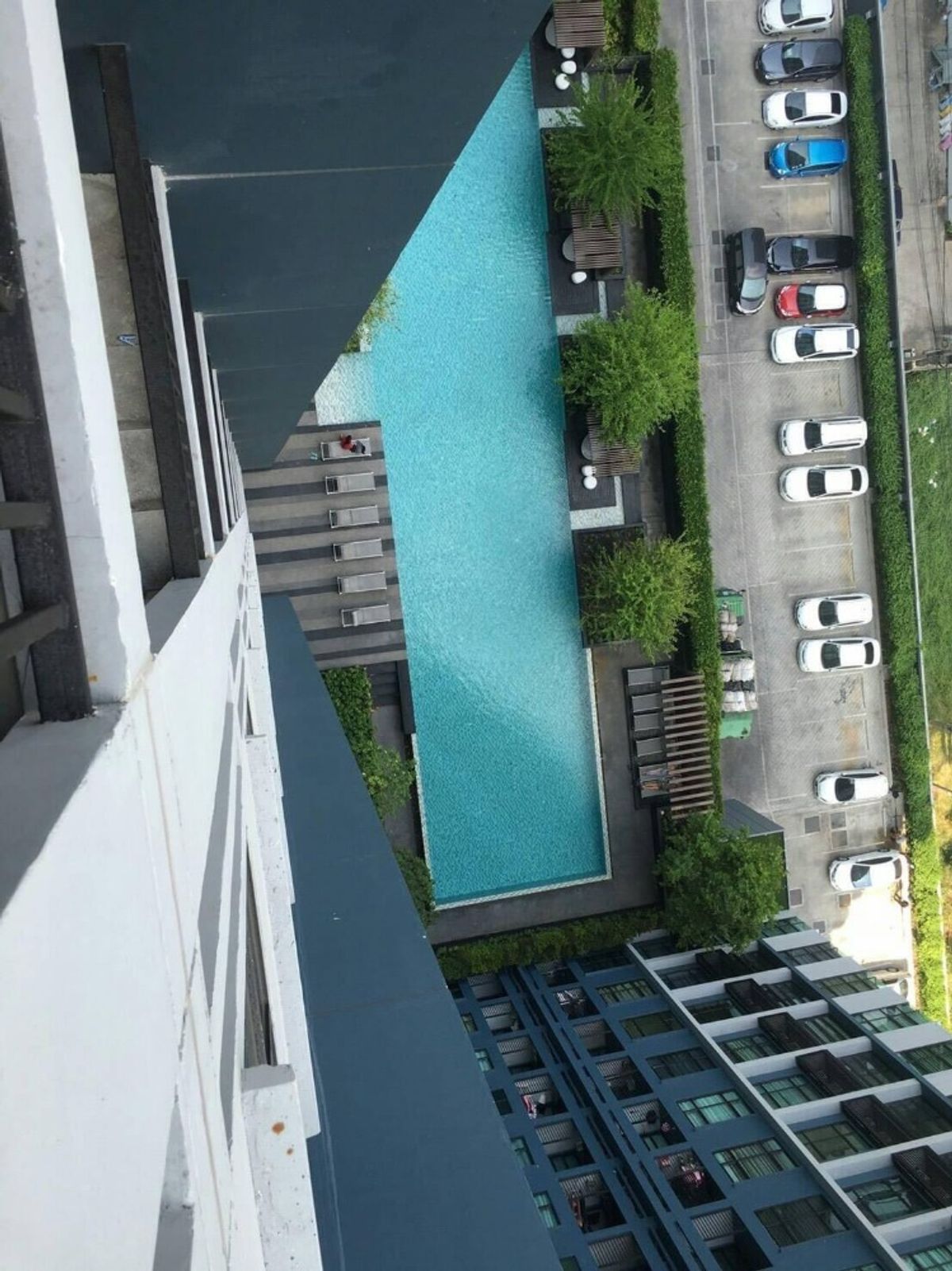 For SaleCondoRama9, Petchburi, RCA : ✅ S-TB9R187 ✅ Line : @p2nproperty