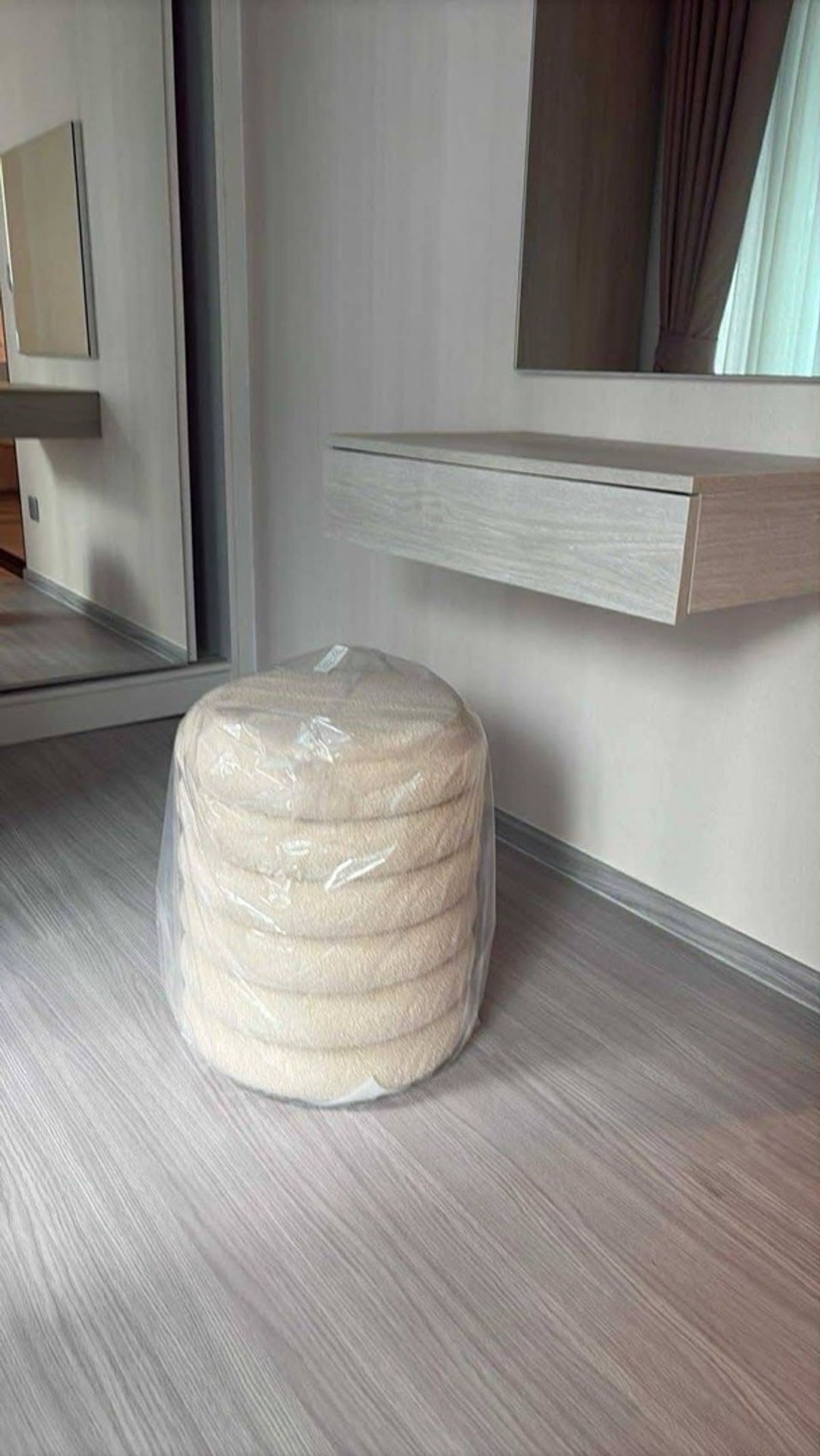 For RentCondoSamut Prakan,Samrong : ASPIRE ERAWAN PRIME condo for rent, Building A, Floor 17, City View 32.00 sq.m., price 12,000 baht