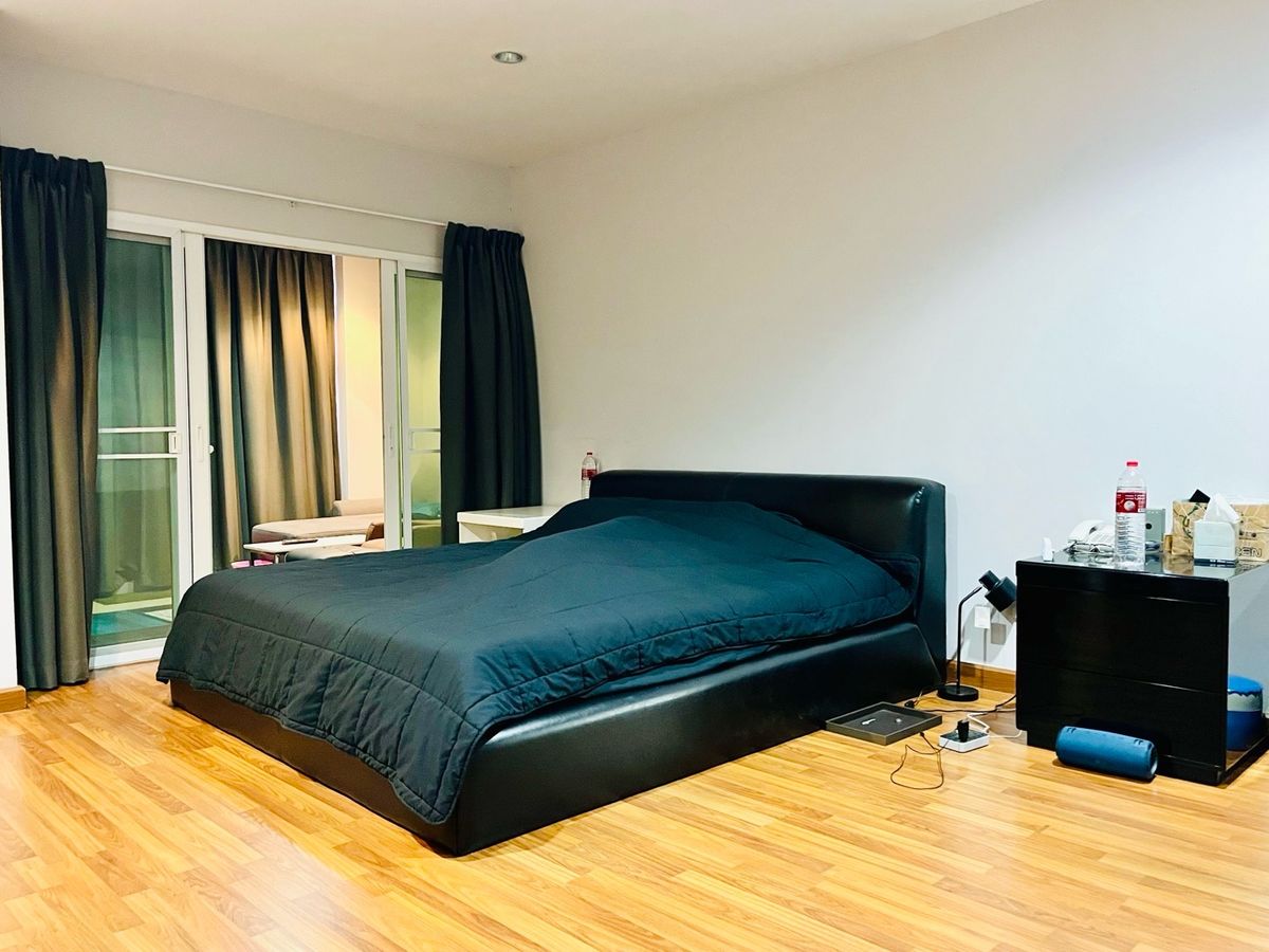 For SaleTownhomePattanakan, Srinakarin : Sell ​​Townhome, Soi Phatthanakan 44,38, EXCh. Beautiful like an angel