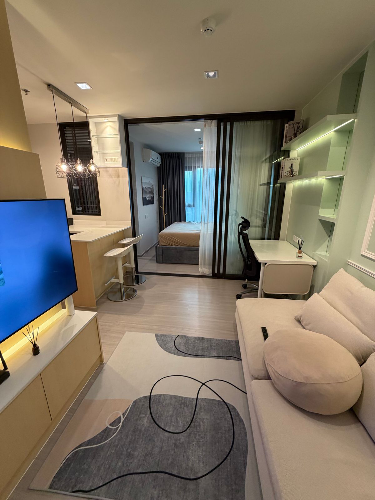 For RentCondoThaphra, Talat Phlu, Wutthakat : 🏙✨ For Rent: Life Sathorn Sierra Condo – Brand New! Direct from Owner, Never Rented Before! ✨🏙